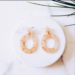 Cream resin earrings